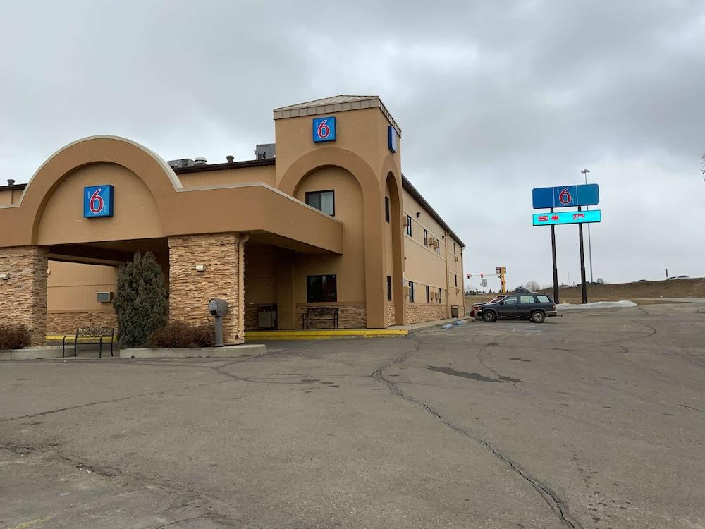 Motel 6 Minot, ND Exterior foto